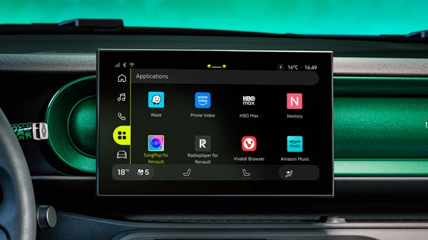 over 100 apps available with Google Play - Renault Twingo E-Tech electric